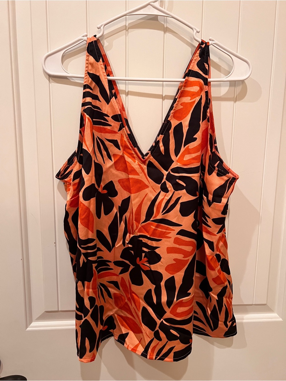 Old Navy orange and black tank top